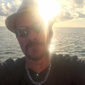 Meet your Posher, Richard